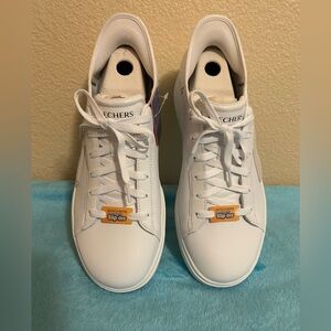 Skechers  LX-Strando White Slip-On Sneakers size 10.5W